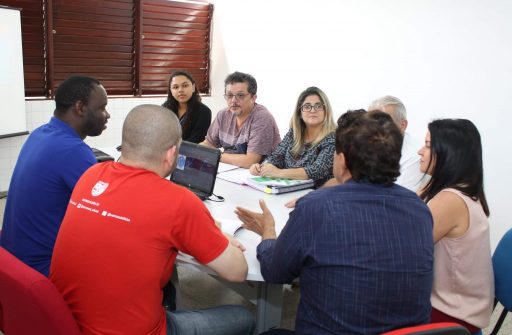 Coordenadores dos setores ligados à Administração da UEMASUL reunidos para discutir Plano de Ação para o ano 2020.